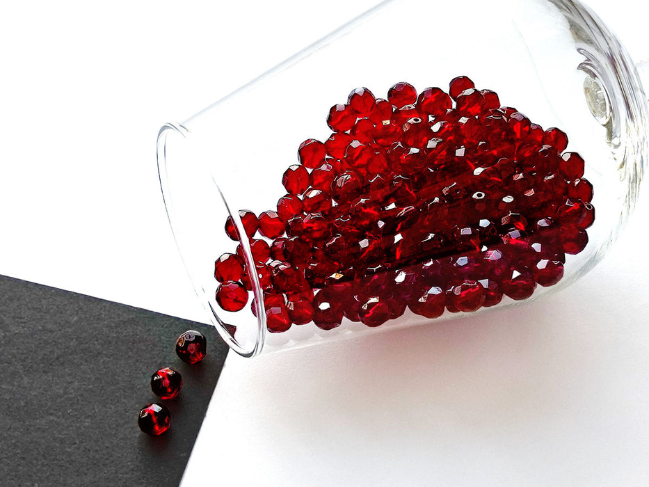 25 St. Fire Polished facettierte Glasperlen Rund 8 mm, Rubinrot dunkel, Tschechisches Glas