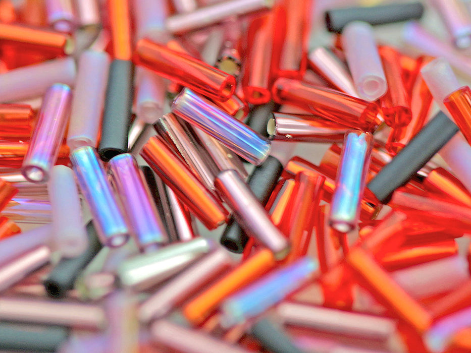 20 g Bügelperlen 6x1,7 mm, Mischen Rot Silber Schwarz, Japanische Glasperlen Miyuki (Bugle Beads)