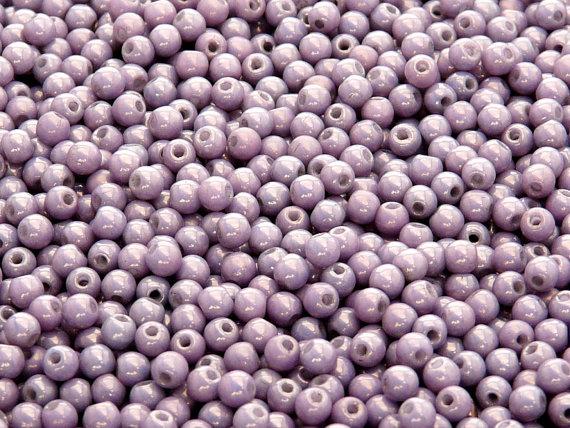 100 St. Runde Gepresste Perlen 3mm, Böhmisches Glas, Weiß Kreide Vega Luster