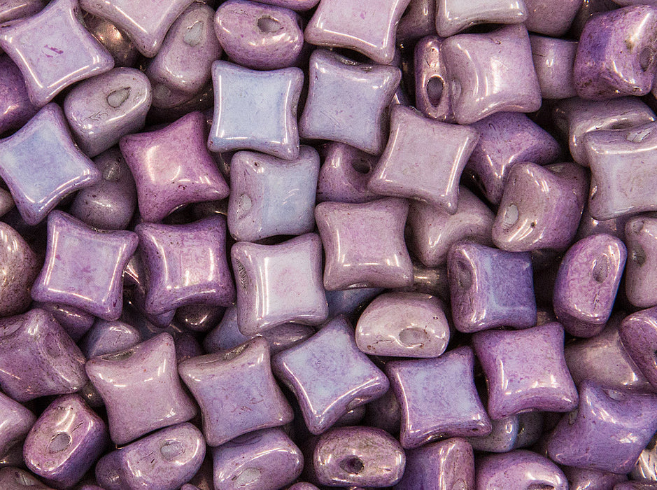 Glasperlen WibeDuo® 8x8 mm 2-Loch Kreideweiß Lila Vega Glanz Tschechisches Glas Farbe_Purple
