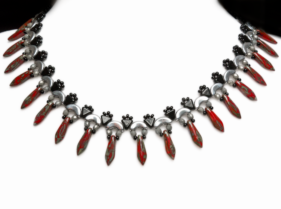 1 St. Exklusive Perlenstickerei Kit für DIY Schmuckherstellung ''Elsa'' Halskette Ohrringe (Rot Travertin-Schwarz-Silber)