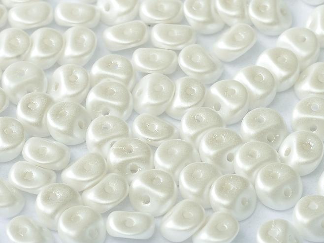 50 St. ES-O® Perlen Estrela, Runde 5mm mit zwei Löchern, Böhmisches Glas, Alabaster Pastel White