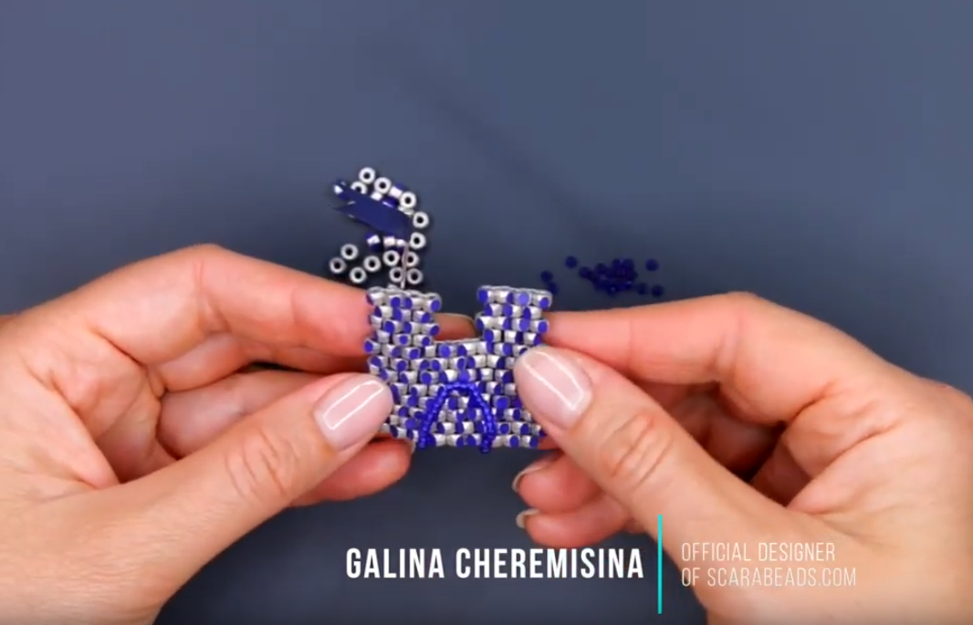 DIY: Handmade Brooch Castle