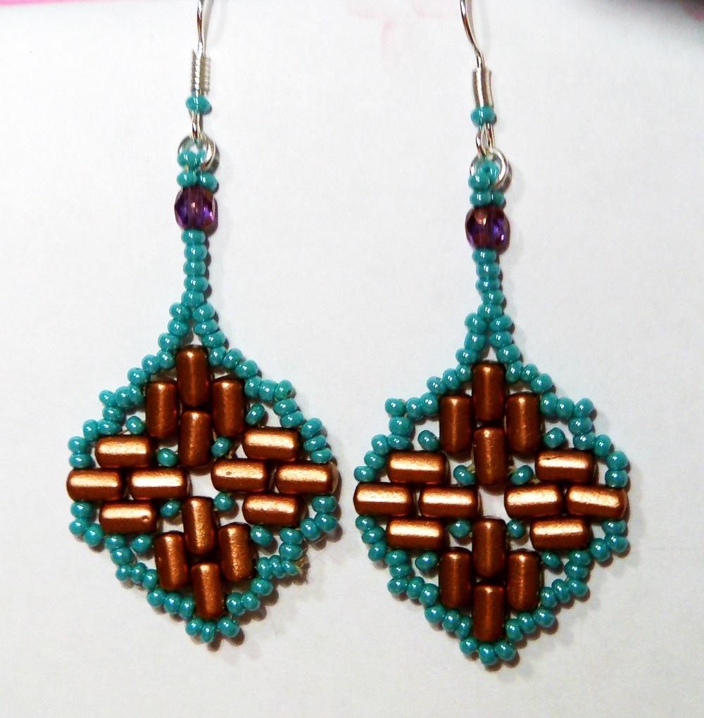 DIY: Moroccan Lantern Earrings