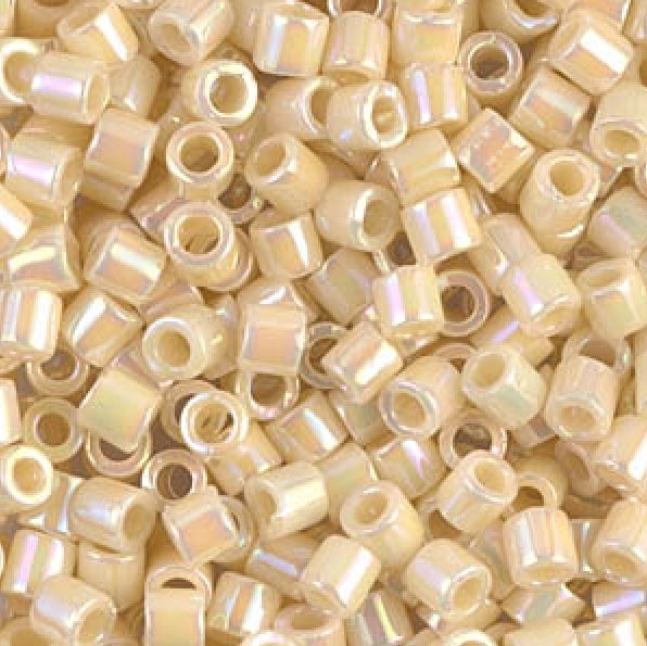 Delica Glasperlen 8/0