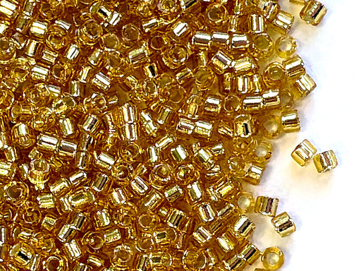 50 g Delica Glasperlen 11/0, Gold mit versilbertem Loch, Japanische Glasperlen Miyuki (Delica Seed Beads)