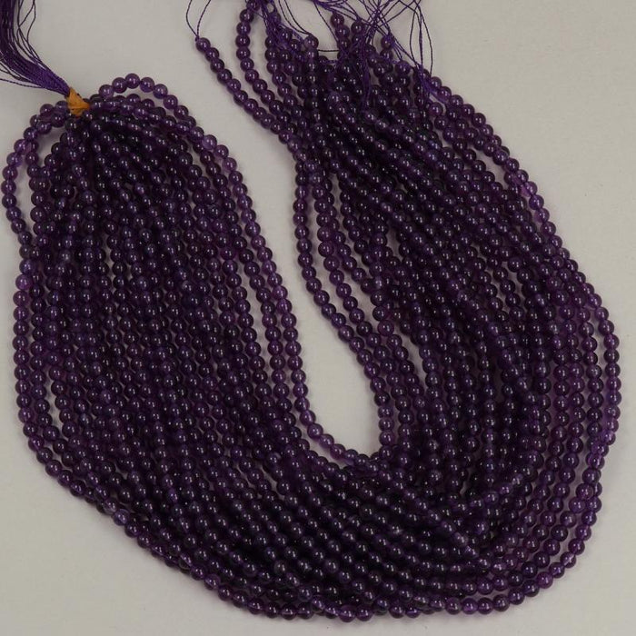 1 Strand 38/40 cm Edelsteinperlen 4 mm Amethyst Rund glatt  Farbe_Purple