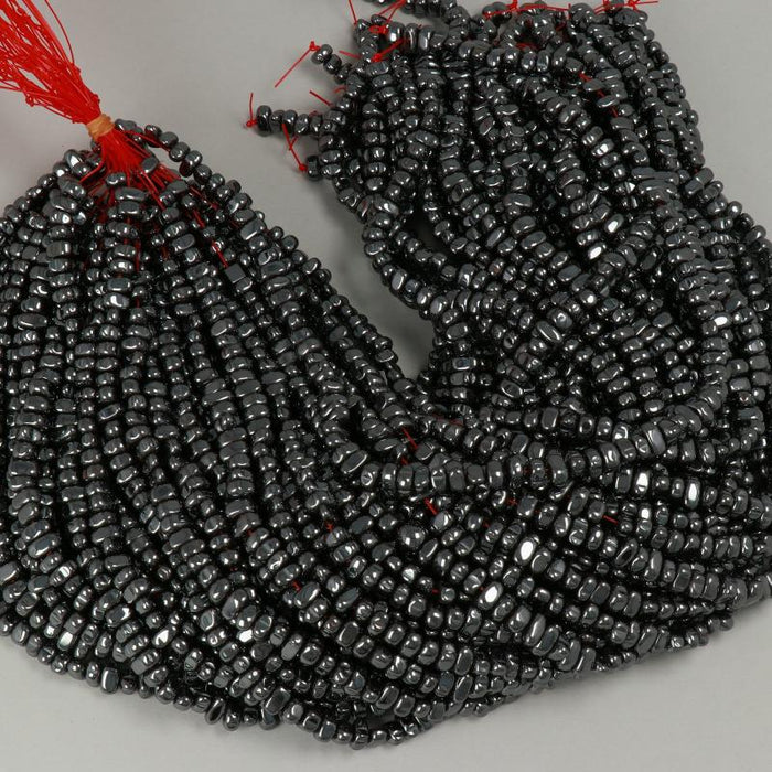 1 Strand 38/40 cm Edelsteinperlen 8x5 mm Hämatit Nugget glatt  Farbe_Grey