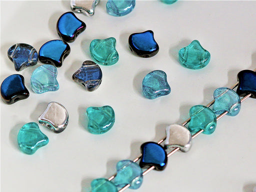 30 pcs Ginkgo Perlen 7.5x7.5x3.4 mm, 2-Loch, Blau Silber Mischen, Tschechisches Glas (Ginko Beads)