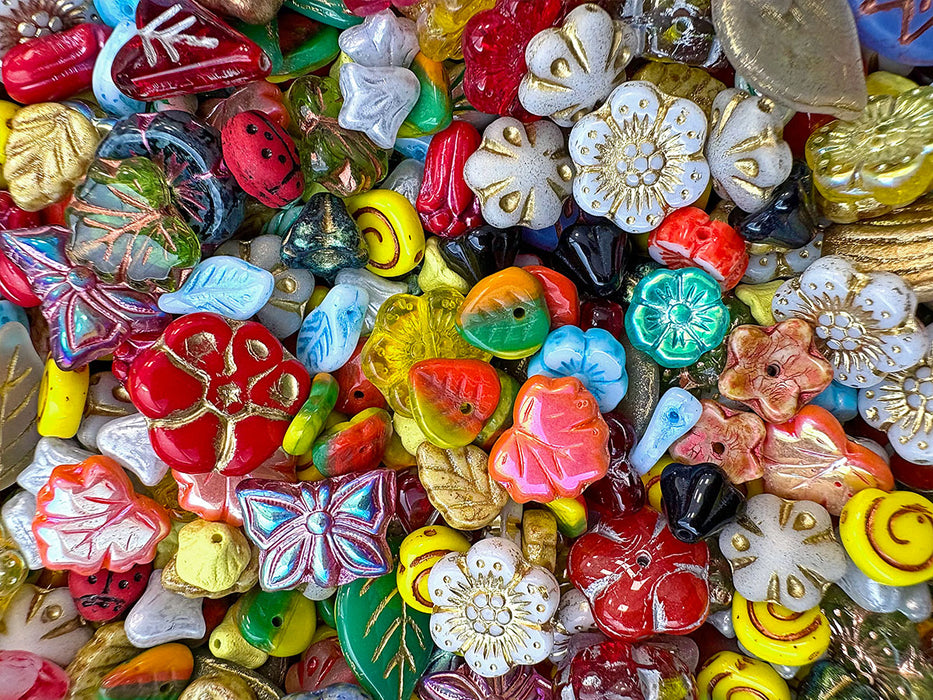 65 g Glasperlen-Mix, Blumen und Blätter, Tschechisches Glas (Mix Beads)