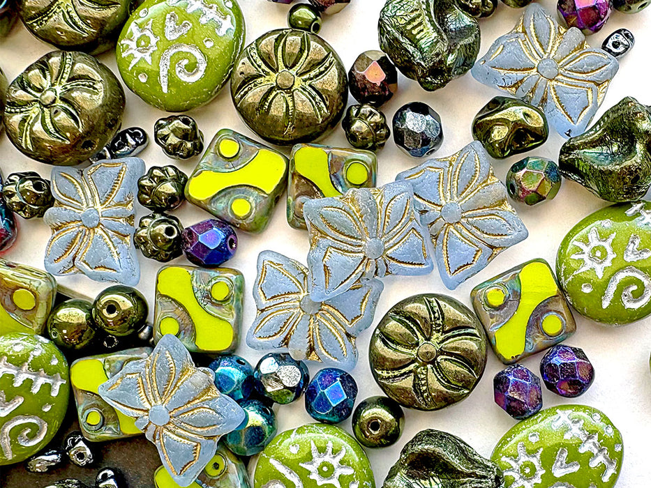65 g Glasperlen-Mix, Funkelnde Feria, Tschechisches Glas (Unique Mix of Czech Glass Beads)