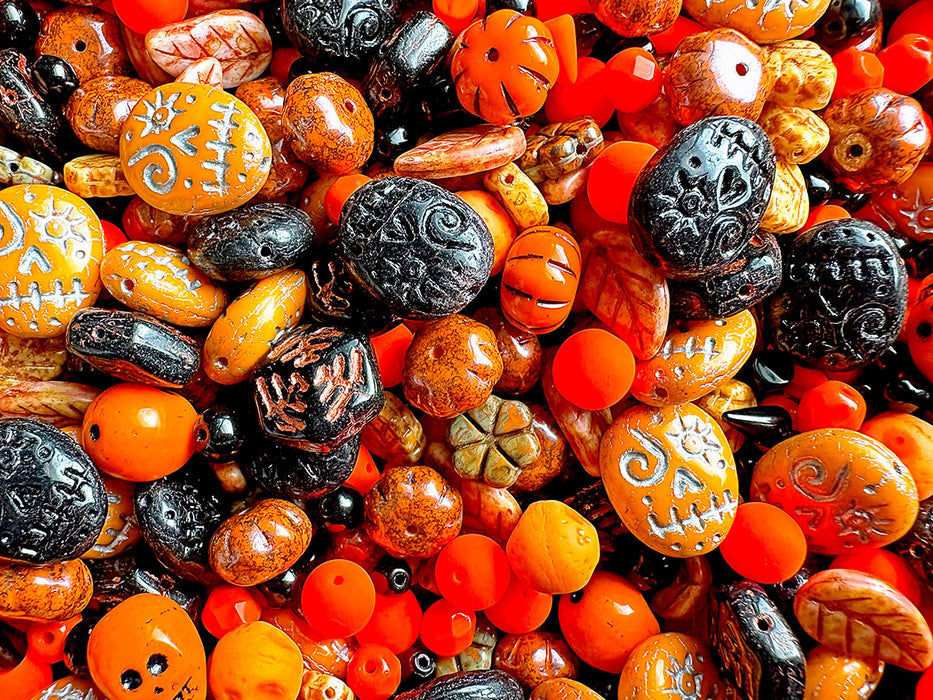 65 g Einzigartige Mischung aus tschechischen Glasperlen für die Schmuckherstellung, Perlen und Perlensortimente, Orange schwarzes Halloween, Tschechisches Glas (Unique Mix of Czech Glass Beads for Jewelry Making, Beads & Bead assortments.)
