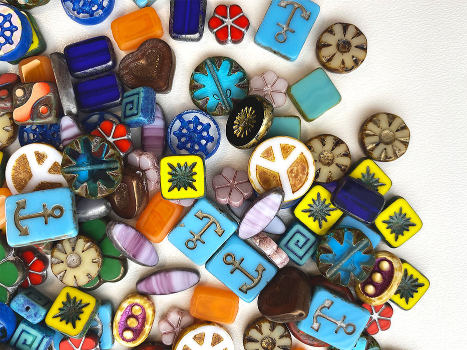 50 g Exklusives mehrfarbiges zufällное Tischschnittperlen-Mix (Table CUT Beads Mix), Schätze aus Tschechien