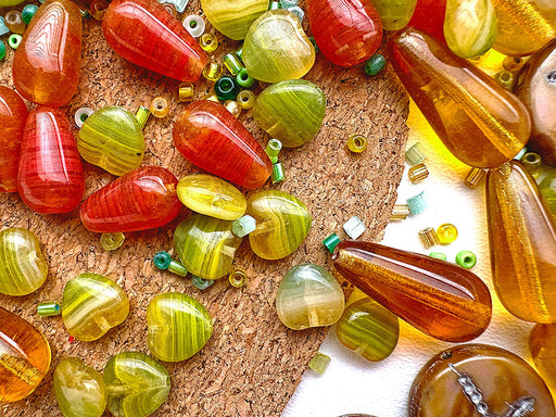 65 g Exklusive Mischung aus mehrfarbigen tschechischen Glasperlen, Bernsteinträume, Tschechisches Glas (Exclusive Multicolored Czech Glass Beads Mix)