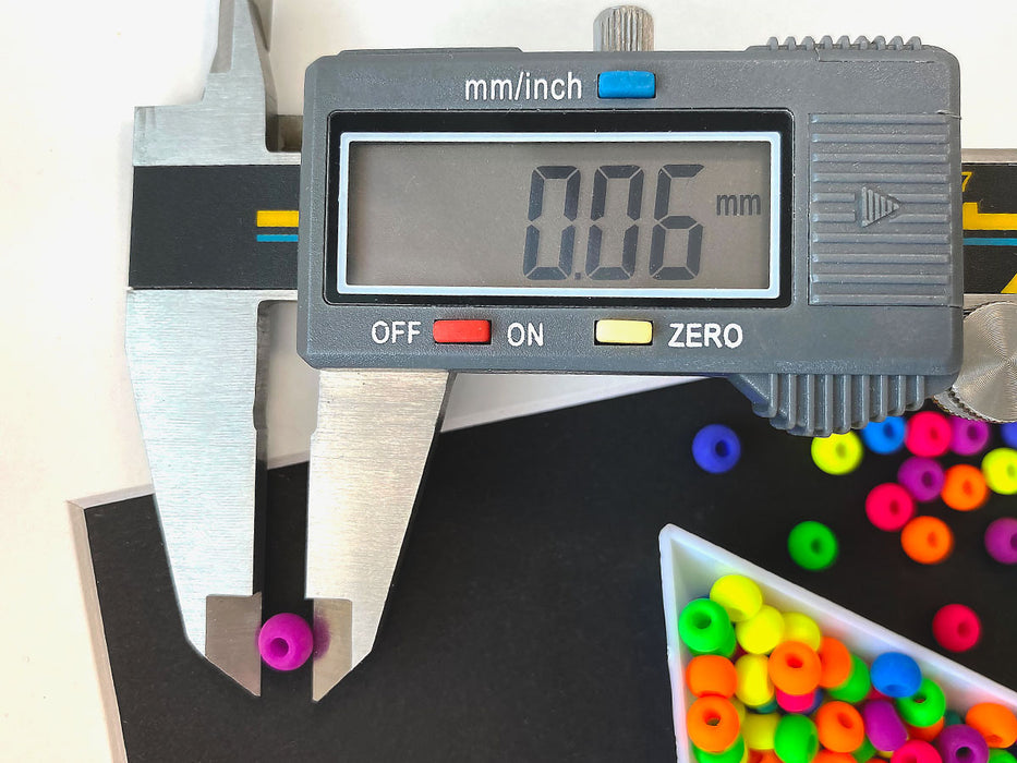 40 St. Pony NEON Perlen 5,5mm, Böhmisches Glas, Mix