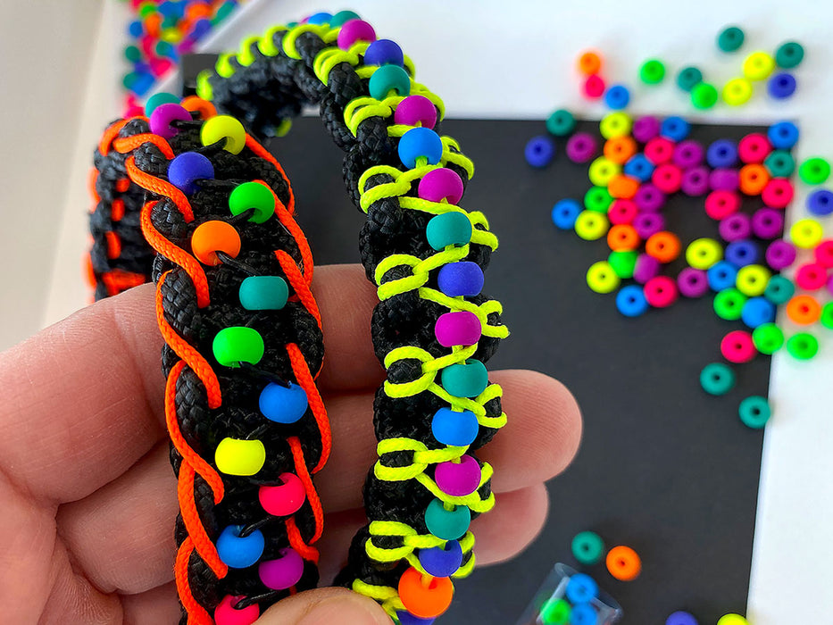 40 St. Pony NEON Perlen 5,5mm, Böhmisches Glas, Mix