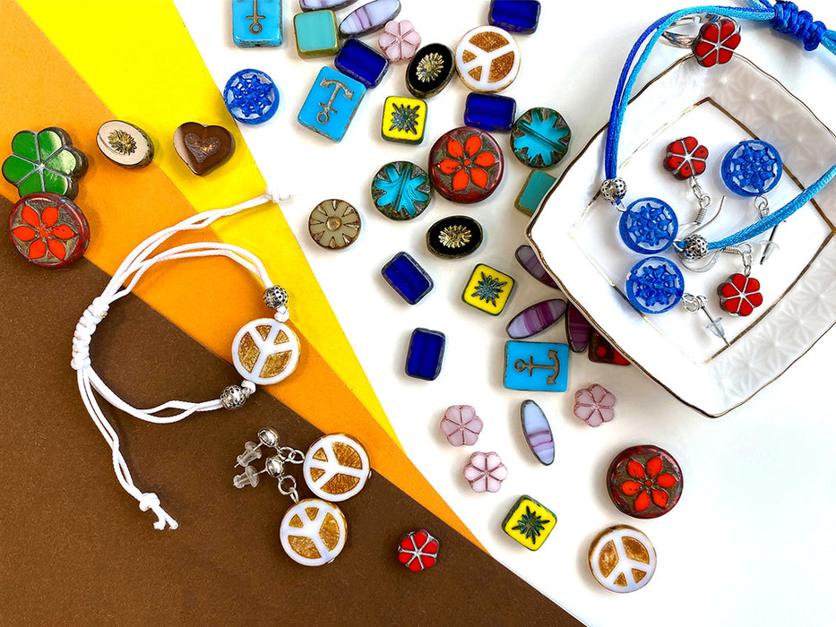 50 g Exklusives mehrfarbiges zufällное Tischschnittperlen-Mix (Table CUT Beads Mix), Schätze aus Tschechien