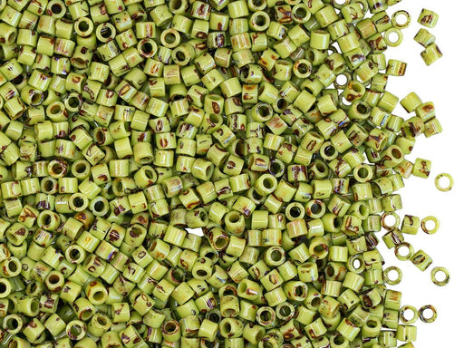 5 g 10/0 Miyuki Delica Japanische Rocailles, Neprůhledný Picasso Chartreuse