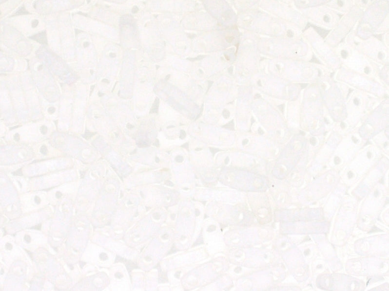 Quarter Tila™ Glasperlen 5x1.2x1.9 mm 2-Loch Kristall mattiert AB Japanische Glasperlen Miyuki Farbe_Clear