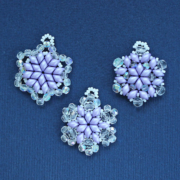 Exklusives Perlen-SET „3 Schneeflocken“ (Perlenschmuckherstellung zum Selbermachen), Lavendel