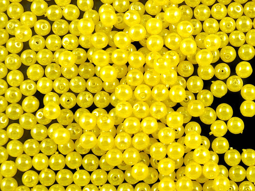 100 St. Runde Perlmuttperlen 3mm, Böhmisches Glas, Pastell Gelb