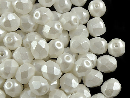 50 St. Fire-Polished Facettiert Perlen Rund 6mm, Böhmische Glas, Pastell Weiß