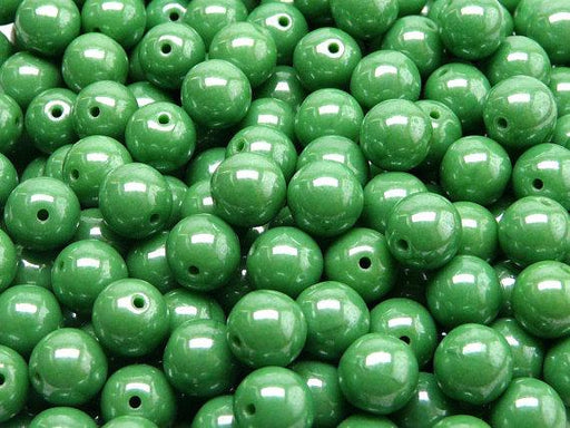 25 St. Runde Gepresste Perlen 8mm, Böhmisches Glas, Opak Grün Weiß Luster