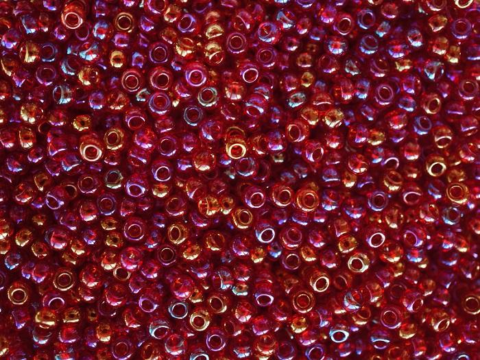 20 g 8/0 Rocailles Preciosa Ornela, Rubin Iris schimmernd, Tschechisches Glas