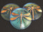 1 St. Tschechischer Glascabochon, Hellsaphir AB, goldene Libelle, handbemalt, Größe 18 (40.5 mm)