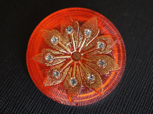 1 St. Tschechischer Glascabochon, Rot, goldene Blume mit Kristallstrassen, handbemalt, Größe 16 (36 mm)
