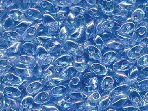 Lange Magatama Perlen 4x7 mm Aqua blass AB Japanische Glasperlen Miyuki Blue Multicolored
