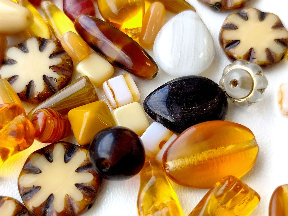 65 g Einzigartige Mischung aus tschechischen Glasperlen für die Schmuckherstellung, Perlen und Perlensortimente, Сappuccino, Tschechisches Glas (Unique Mix of Czech Glass Beads for Jewelry Making, Beads & Bead assortments)