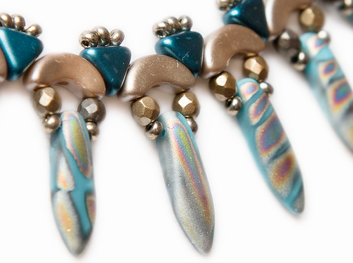 1 St. Exklusive Perlenstickerei Kit für DIY Schmuckherstellung ''Elsa'' Halskette Ohrringe (Türkisblau Zebra Vitrail-Gold)