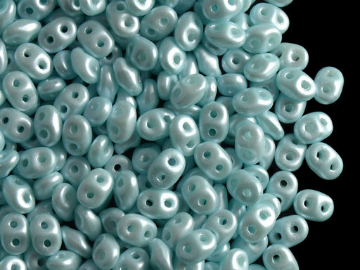 20 g SuperDuo Rocailles 2.5x5mm Zwei Löcher, Böhmisches Glas, Pastell Himmelblau